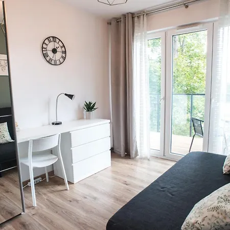 アパート Aura ソポト